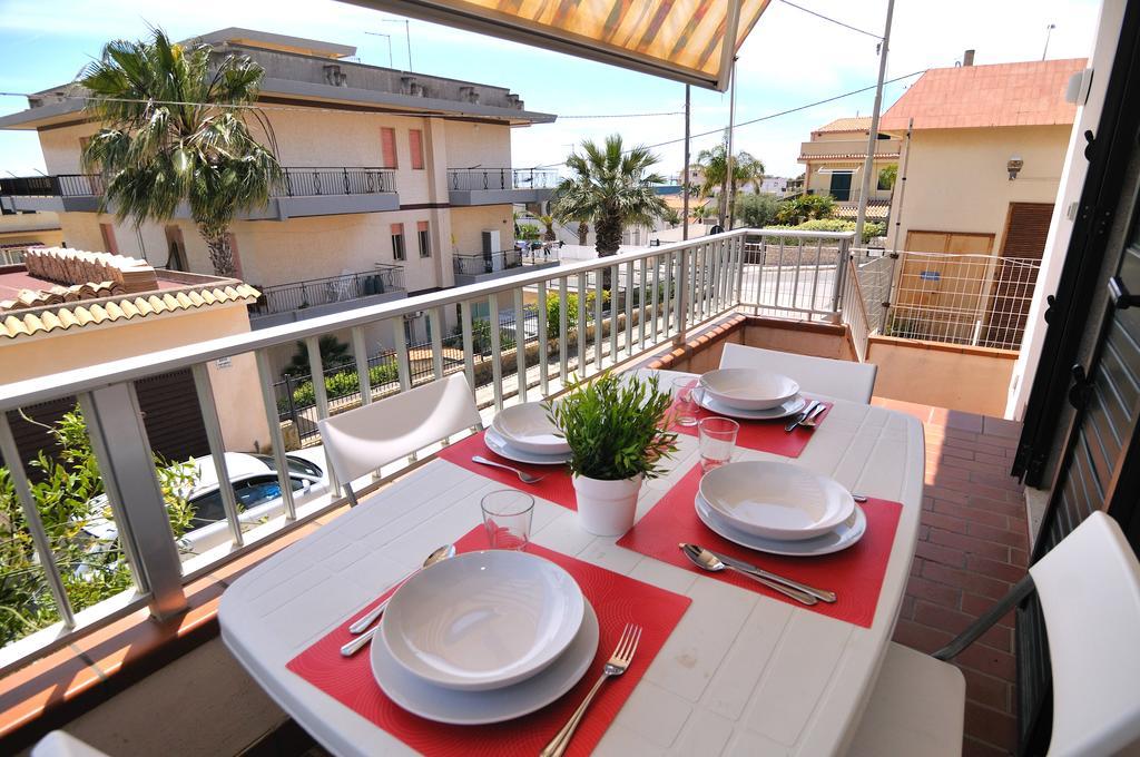 Delposto Marina Di Ragusa Sr Exterior photo